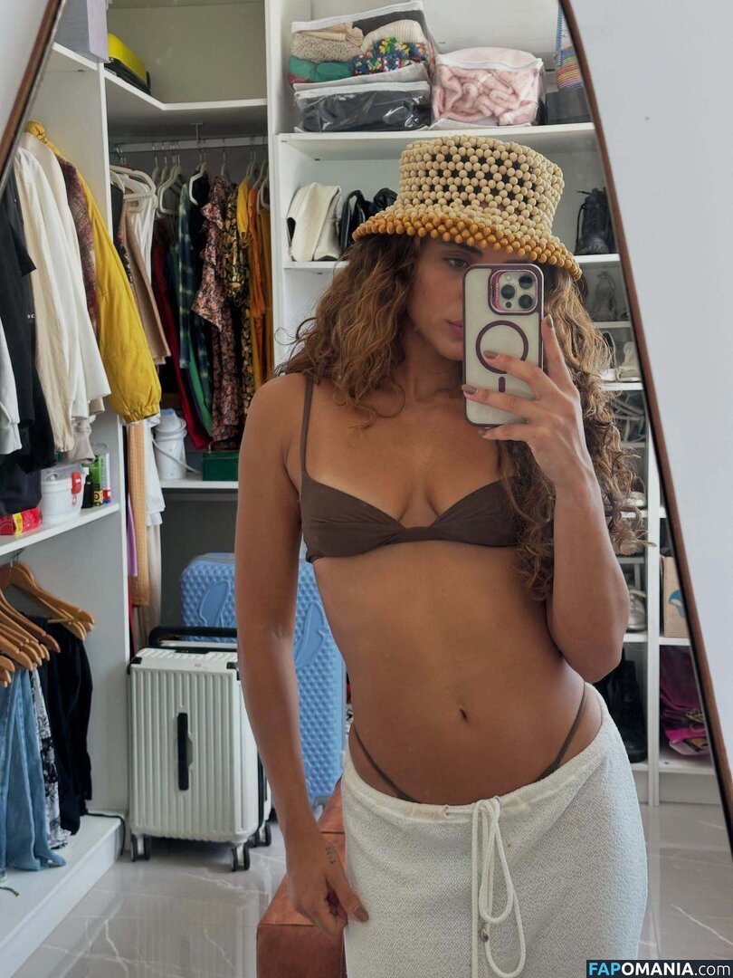 Giovana Cordeiro / cordeirogi Naken OnlyFans  Läckta Foto #2