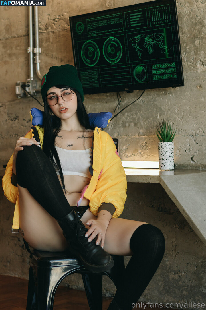 Girls In Combat And Platform Boots Naken OnlyFans  Läckta Foto #39