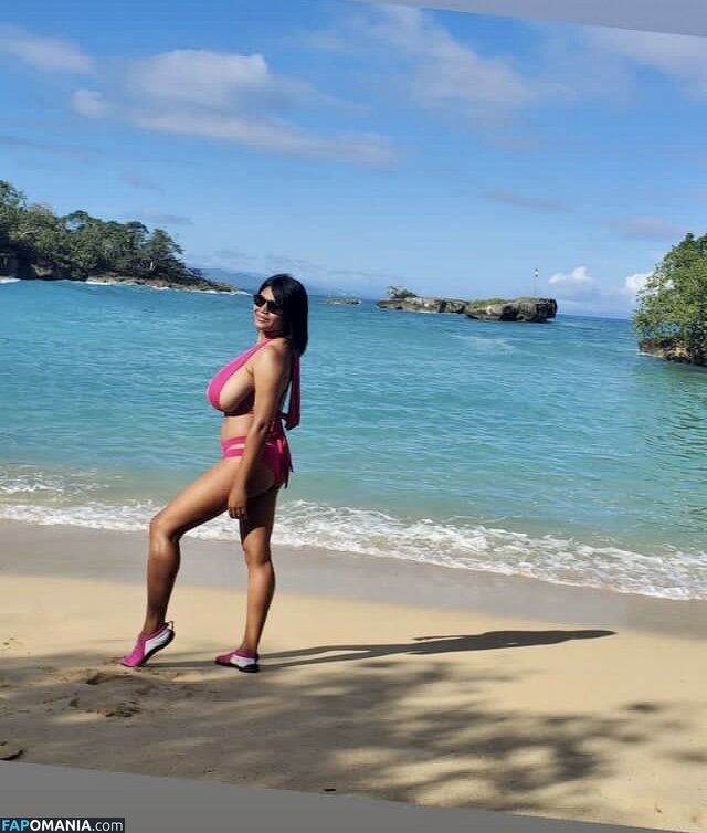 Gisselle F / gigisselle / gissy1207 Naken OnlyFans  Läckta Foto #14