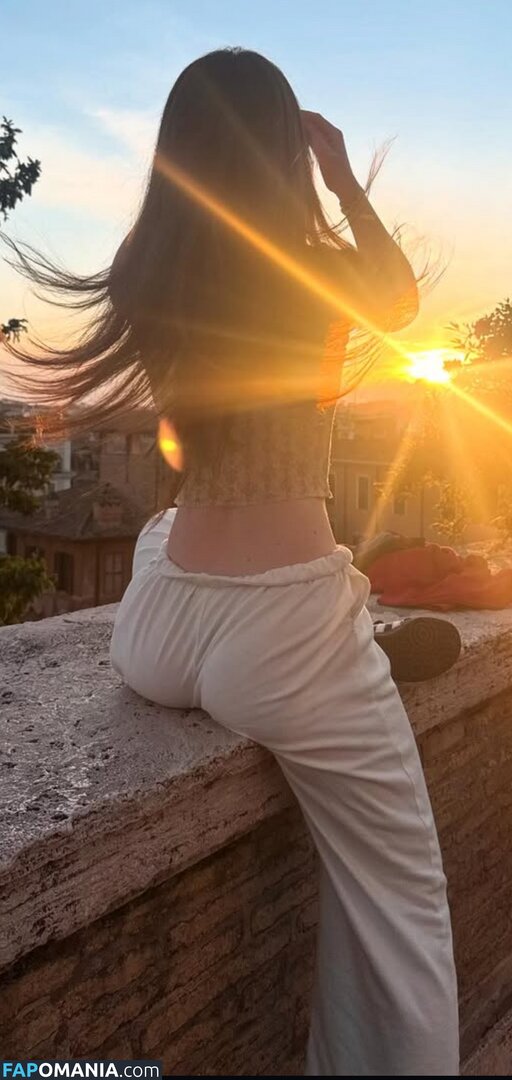 Giulia Bruno / Giulihere / giuliahere / https: Naken OnlyFans  Läckta Foto #47