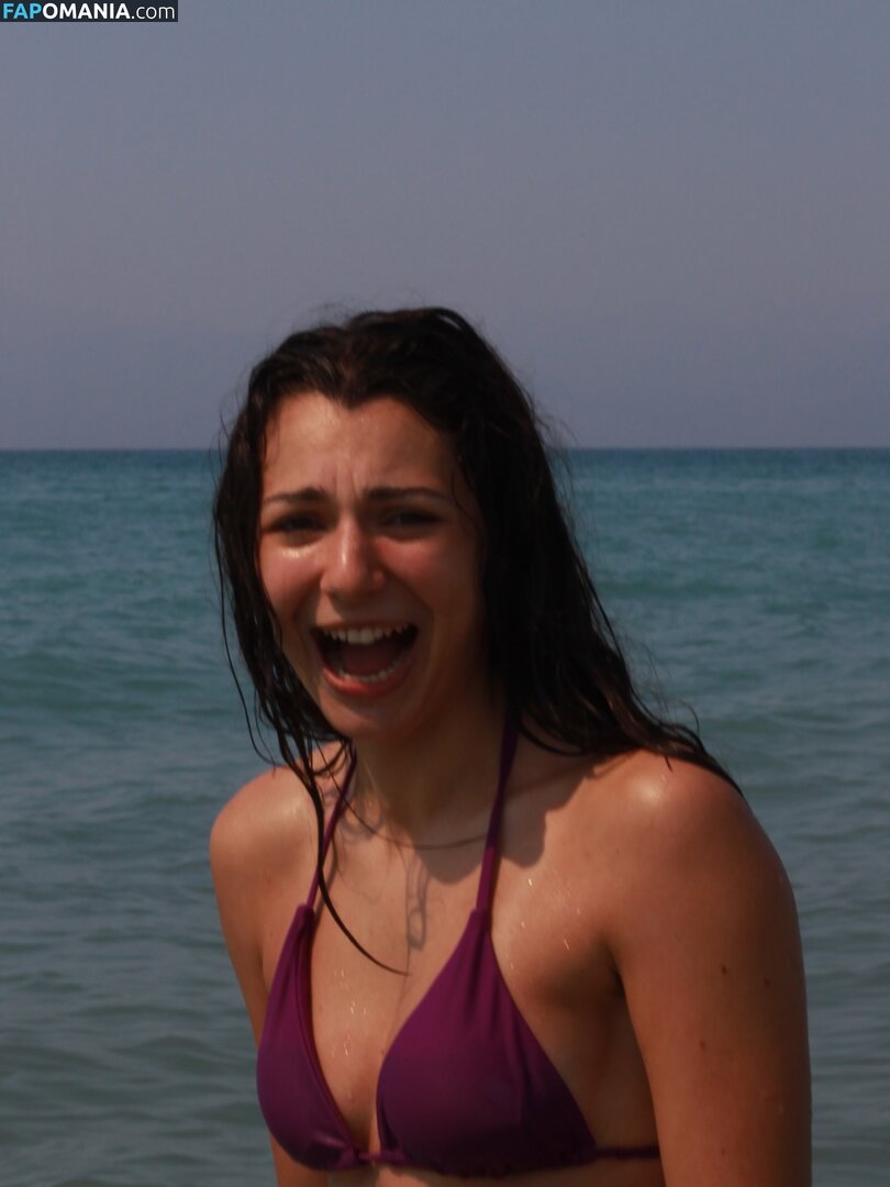 Giulia Crossbow / giuliacrossbow / https: Naken OnlyFans  Läckta Foto #10