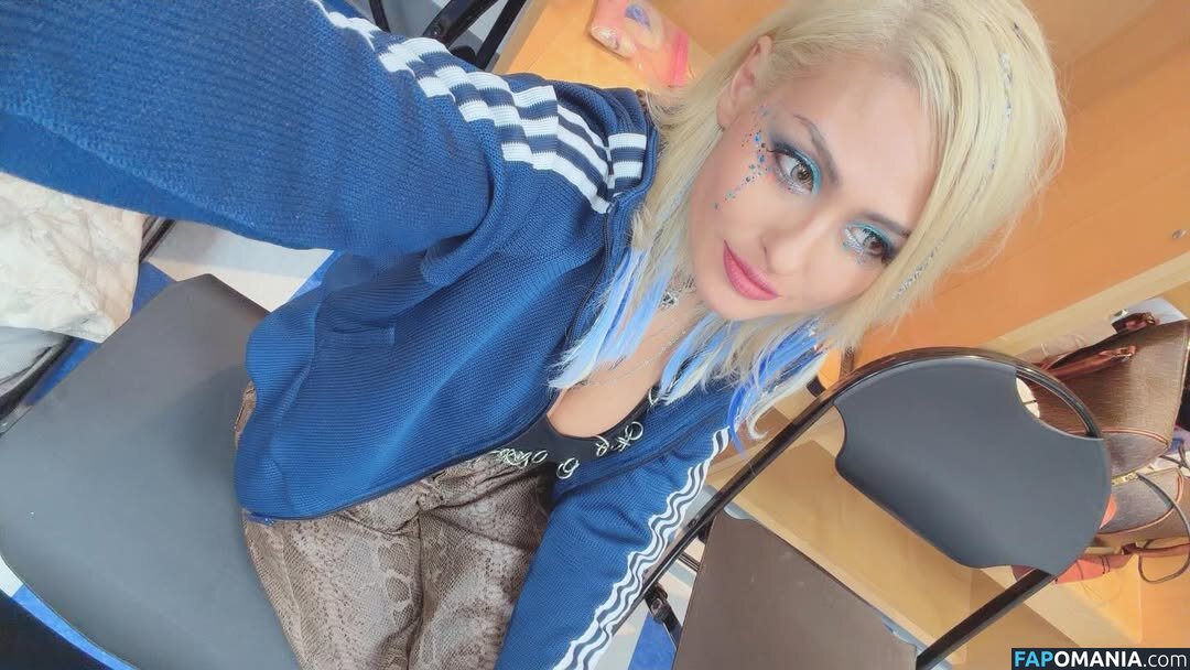 0221giulia / Giulia / giulia0221g / giuliaottorini / scientwehst Naken OnlyFans  Läckta Foto #501