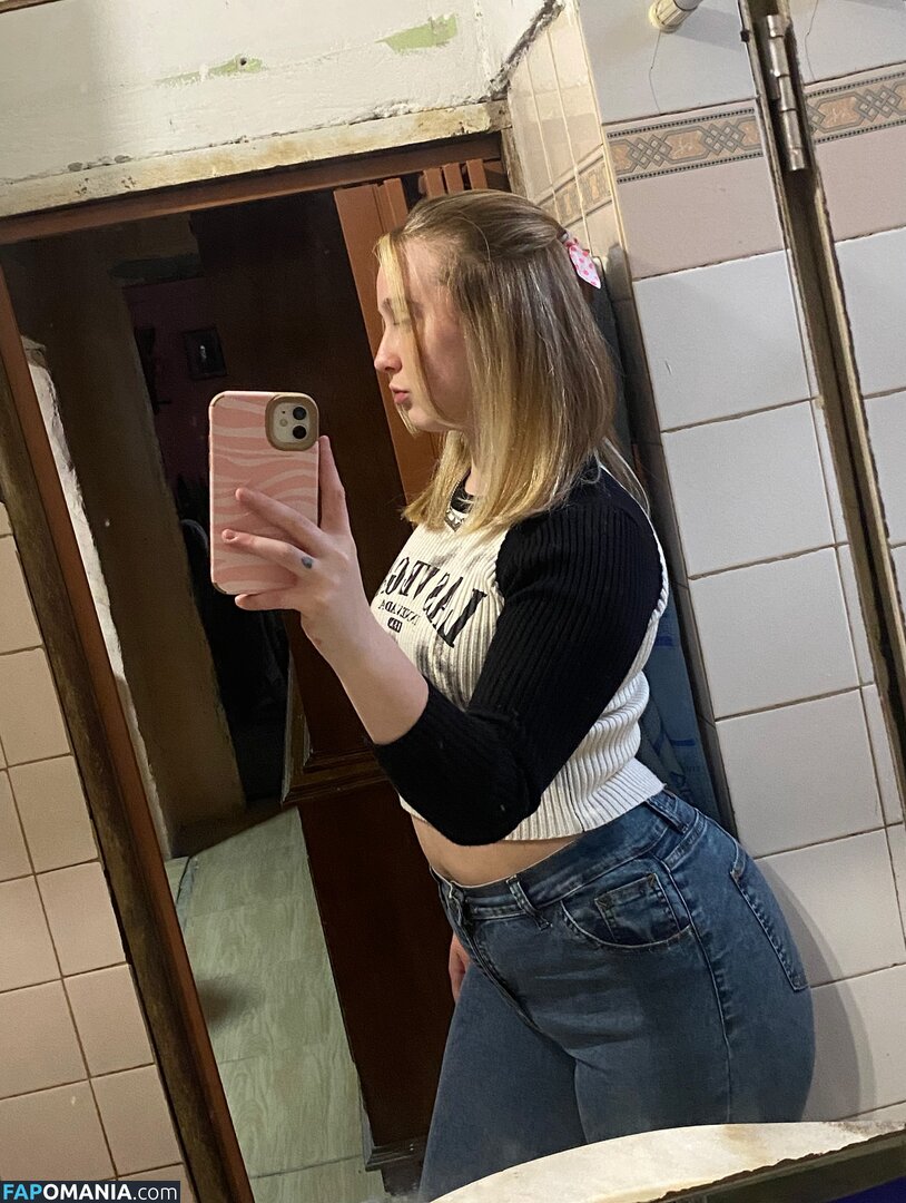 Giuliana / dm.giulii / giulianacabrazia_ Naken OnlyFans  Läckta Foto #3