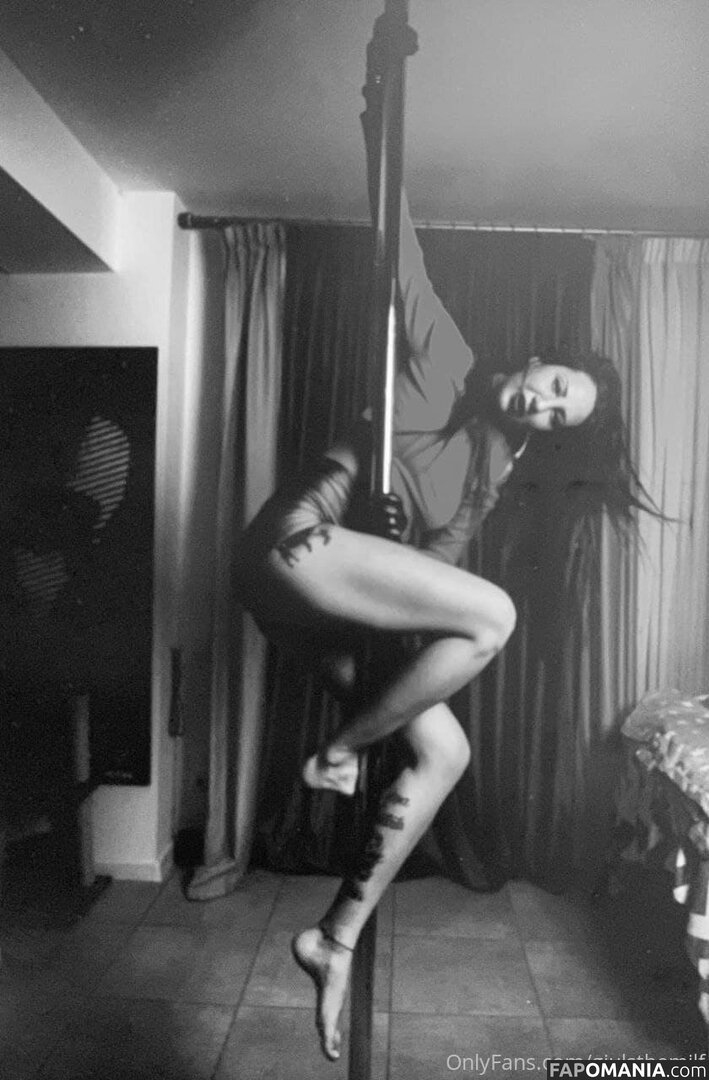 fierce_fancy_unfiltered / giulsthemilf Naken OnlyFans  Läckta Foto #12