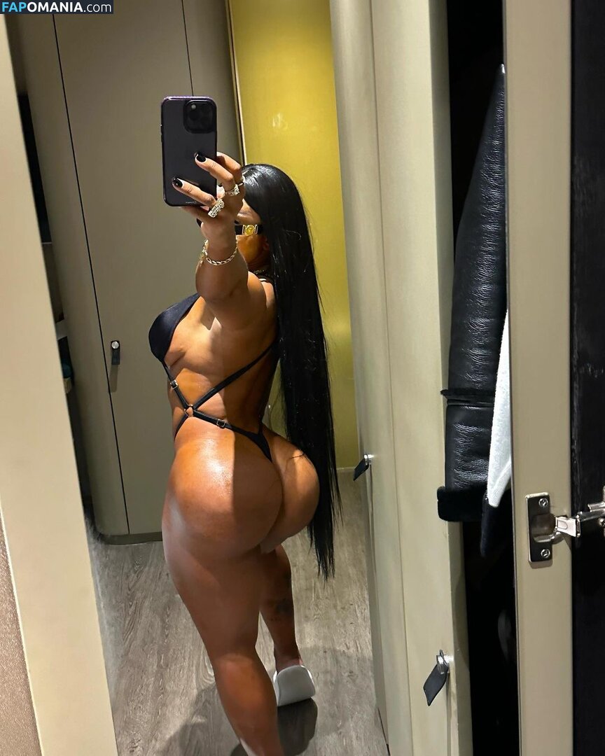 Gladiolis Juma A. / Gladiolisfit Naken OnlyFans  Läckta Foto #2