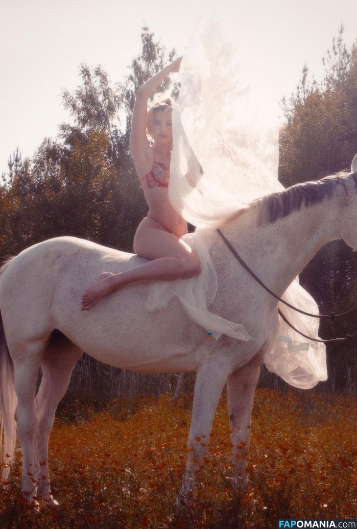 Gloria ASMR / gloria.asmr Naken OnlyFans  Läckta Foto #45