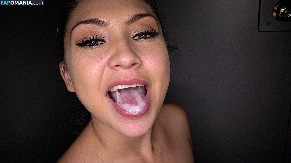 Gloryhole Swallow Naken OnlyFans  Läckta Foto #37