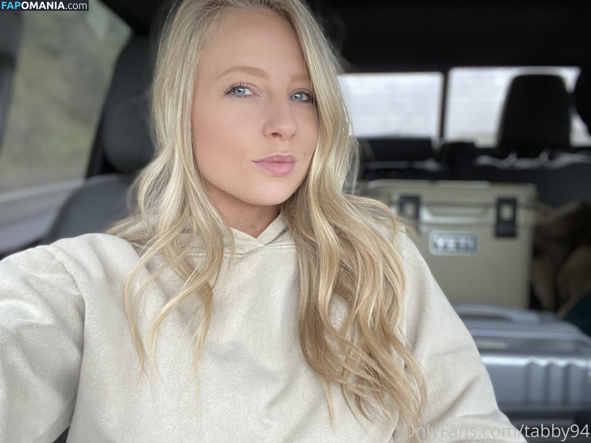 gndtj94 / that_belgian_jeepgirl Naken OnlyFans  Läckta Foto #1