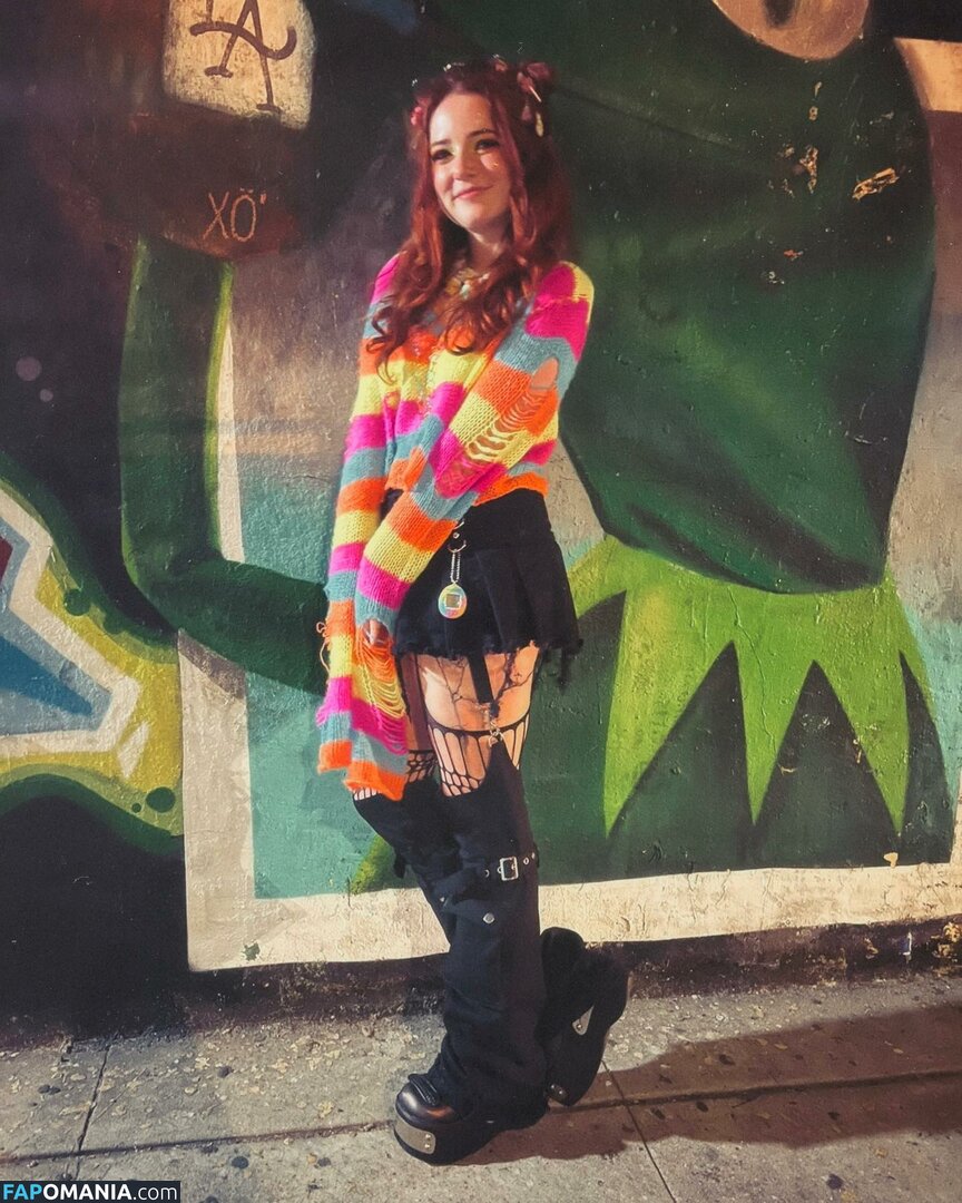 Erin Timony / Fresh Blush ASMR / Goodnight Moon / fresh.blush / goodnightmoonasmr Naken OnlyFans  Läckta Foto #10