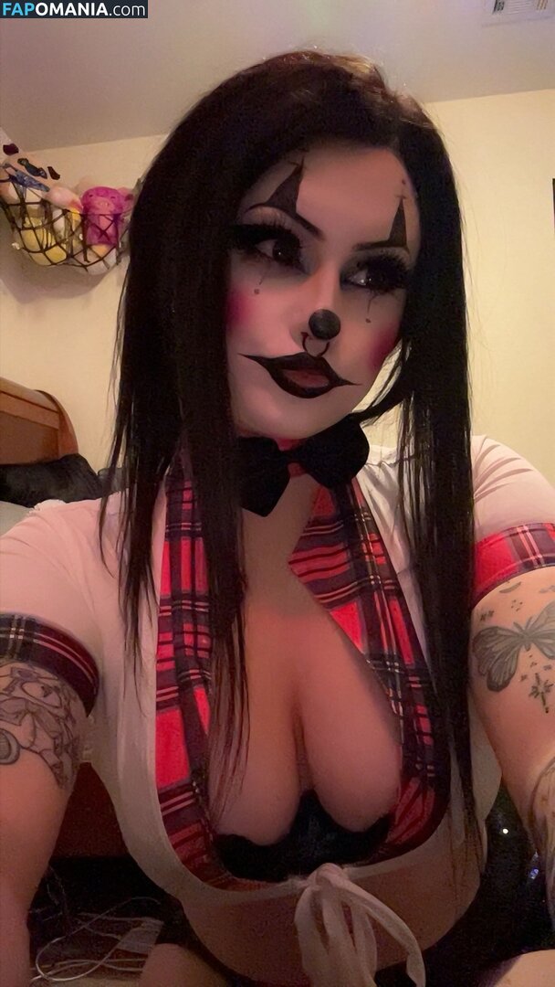 Gr4v3y4rdkandi3 / gr4v3y4rdkand13 / https: Naken OnlyFans  Läckta Foto #5