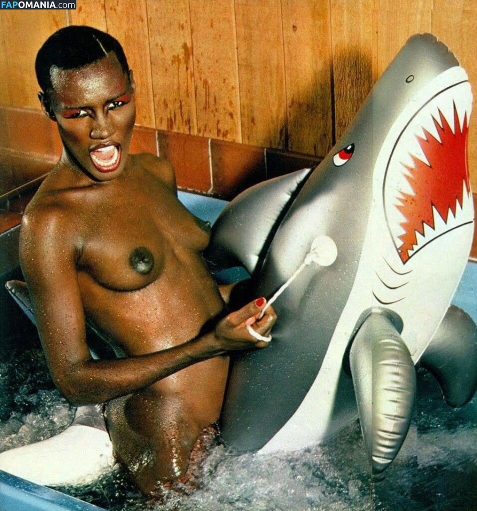 Grace Jones / gracejonesofficial / https: Naken OnlyFans  Läckta Foto #3