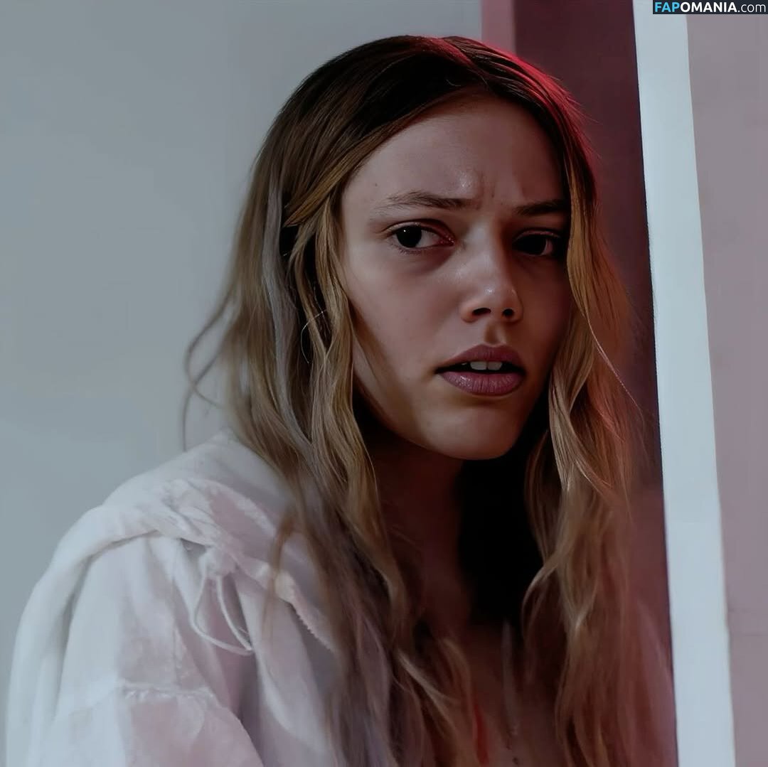 Grace Van Dien / gracevandien Naken OnlyFans  Läckta Foto #6