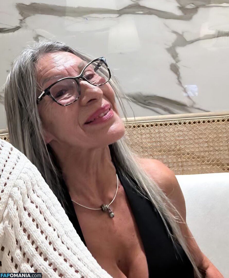 Tania Maria Martins / grandmathediamond / tania.mariamartins Naken OnlyFans  Läckta Foto #3