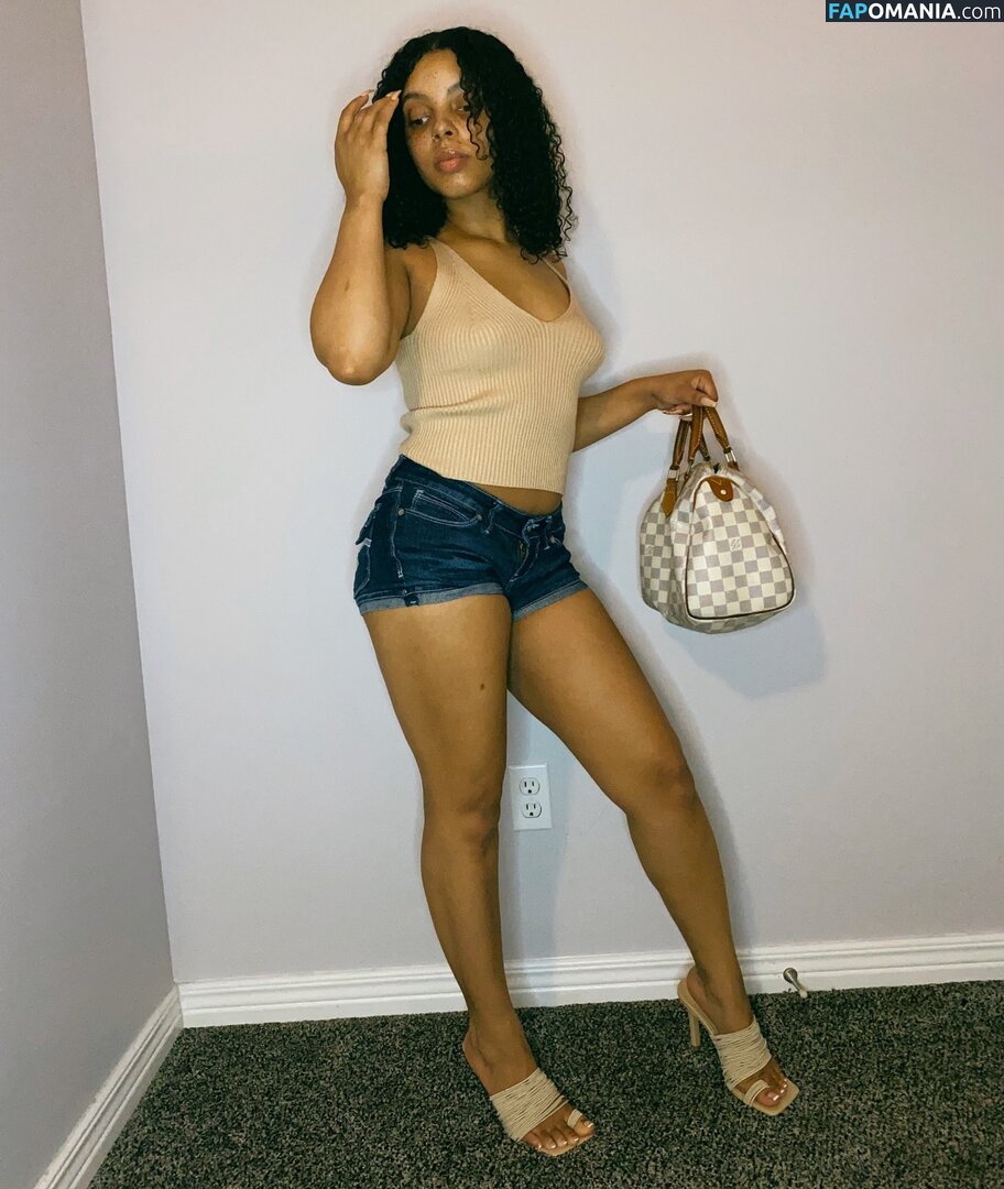 1guapunzel / Guapunzel / https: Naken OnlyFans  Läckta Foto #2