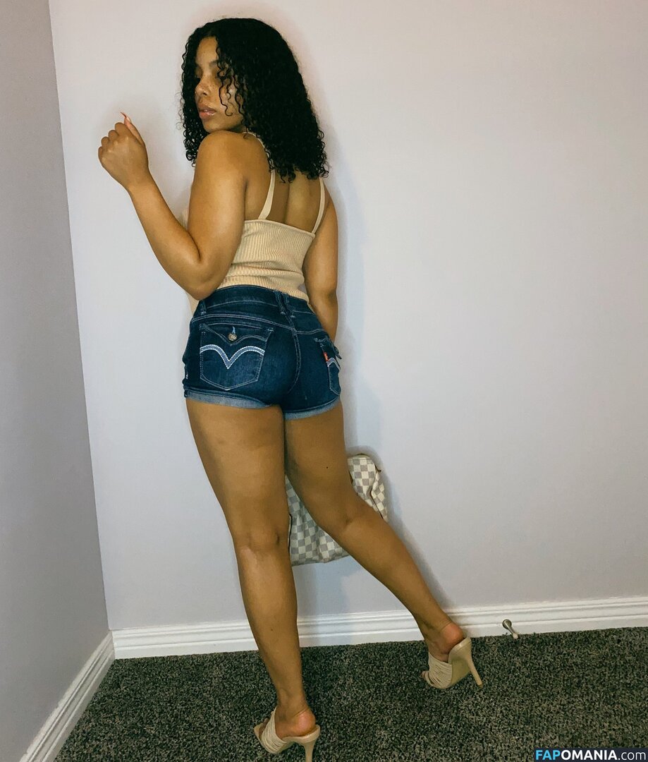 1guapunzel / Guapunzel / https: Naken OnlyFans  Läckta Foto #3