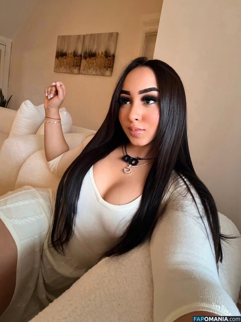 Genesis vargas / Gvargas_20 Naken OnlyFans  Läckta Foto #9