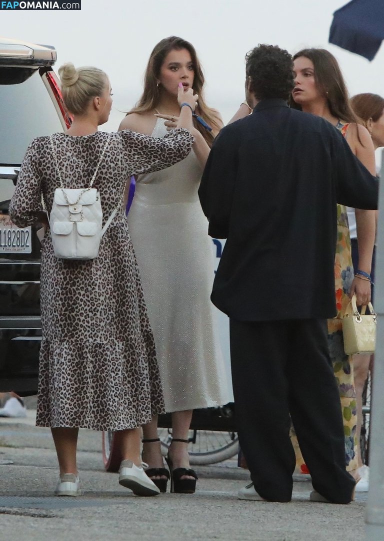 Hailee Steinfeld / haileesteinfeld / https: Naken OnlyFans  Läckta Foto #141