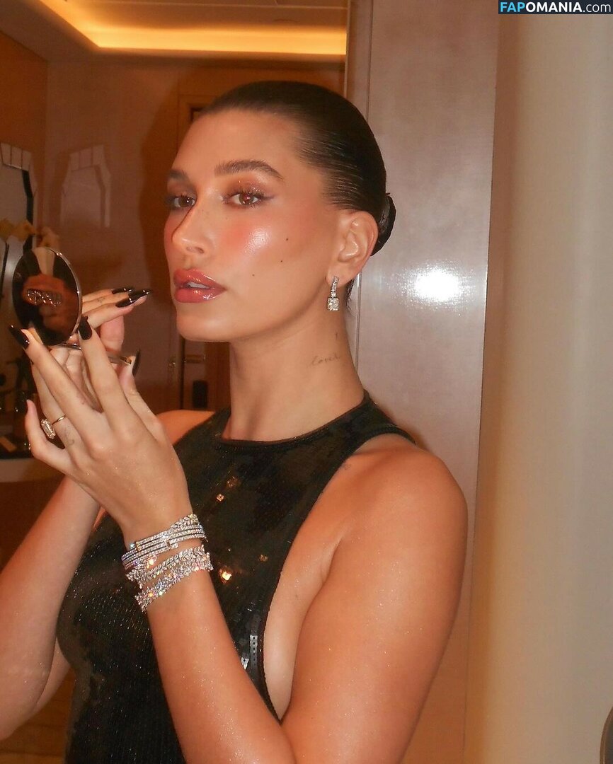 Hailey Baldwin Bieber / haileybieber Naken OnlyFans  Läckta Foto #287