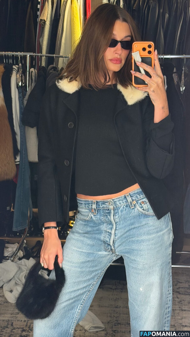 Hailey Baldwin Bieber / haileybieber Naken OnlyFans  Läckta Foto #655