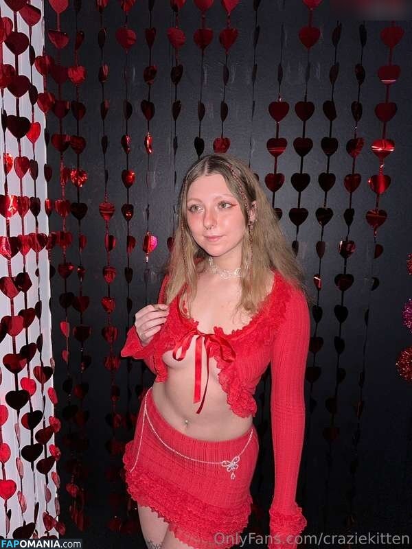 Hallie Gift / craziekitten / giftyhippie Naken OnlyFans  Läckta Foto #3