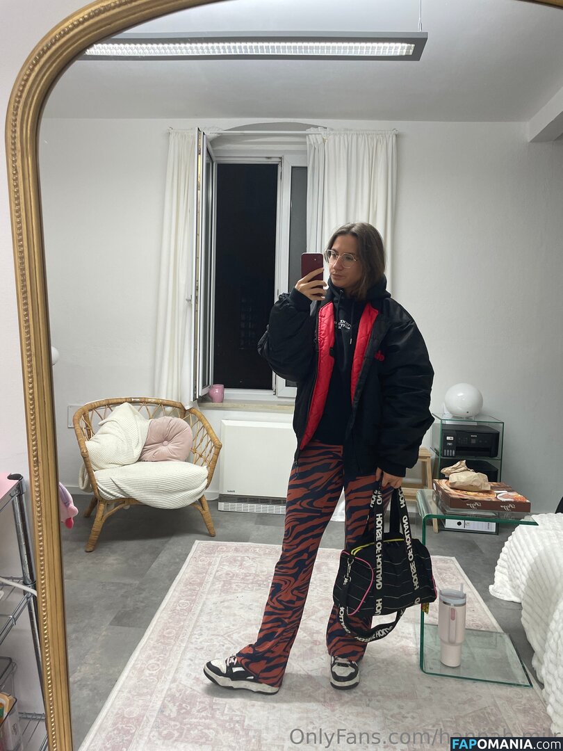 hannah.milr / hannahirelandmiller Naken OnlyFans  Läckta Foto #2