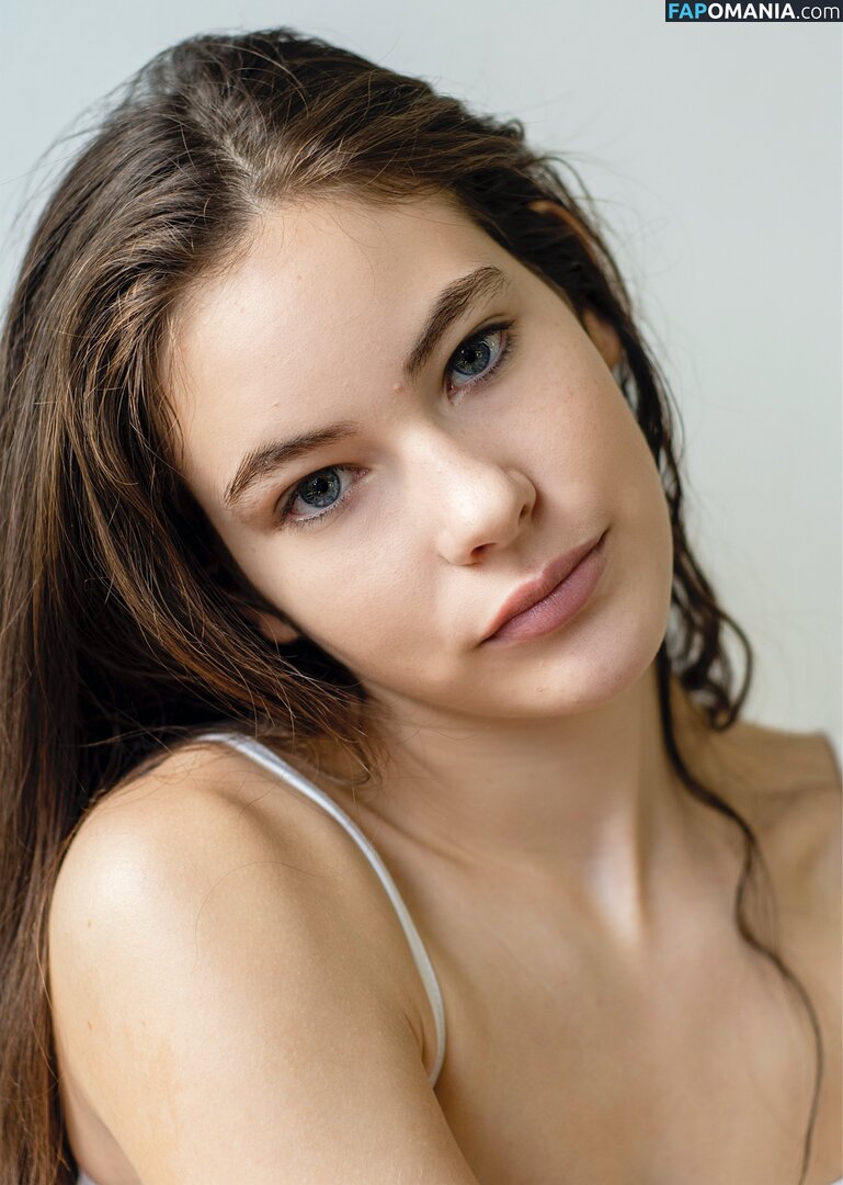 hannahtoridiluzio Naken OnlyFans  Läckta Foto #1