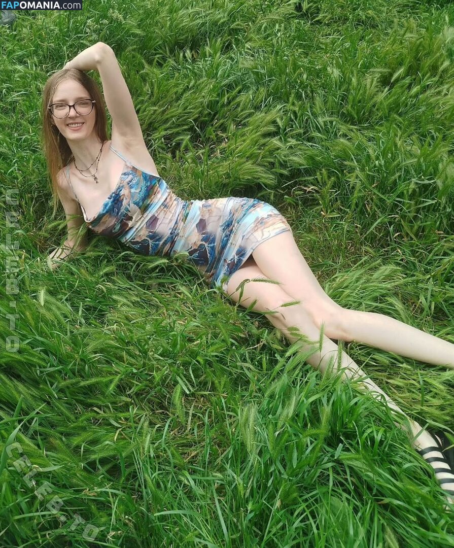 elen.meln / helen_meln777 / melena17_ElenMeln Naken OnlyFans  Läckta Foto #7
