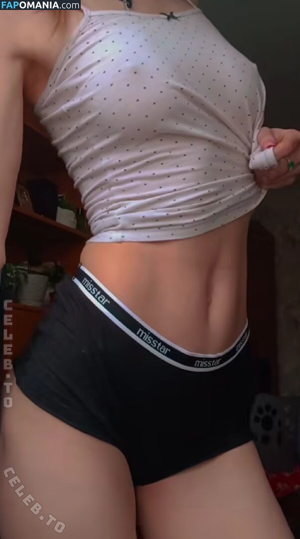 elen.meln / helen_meln777 / melena17_ElenMeln Naken OnlyFans  Läckta Foto #18