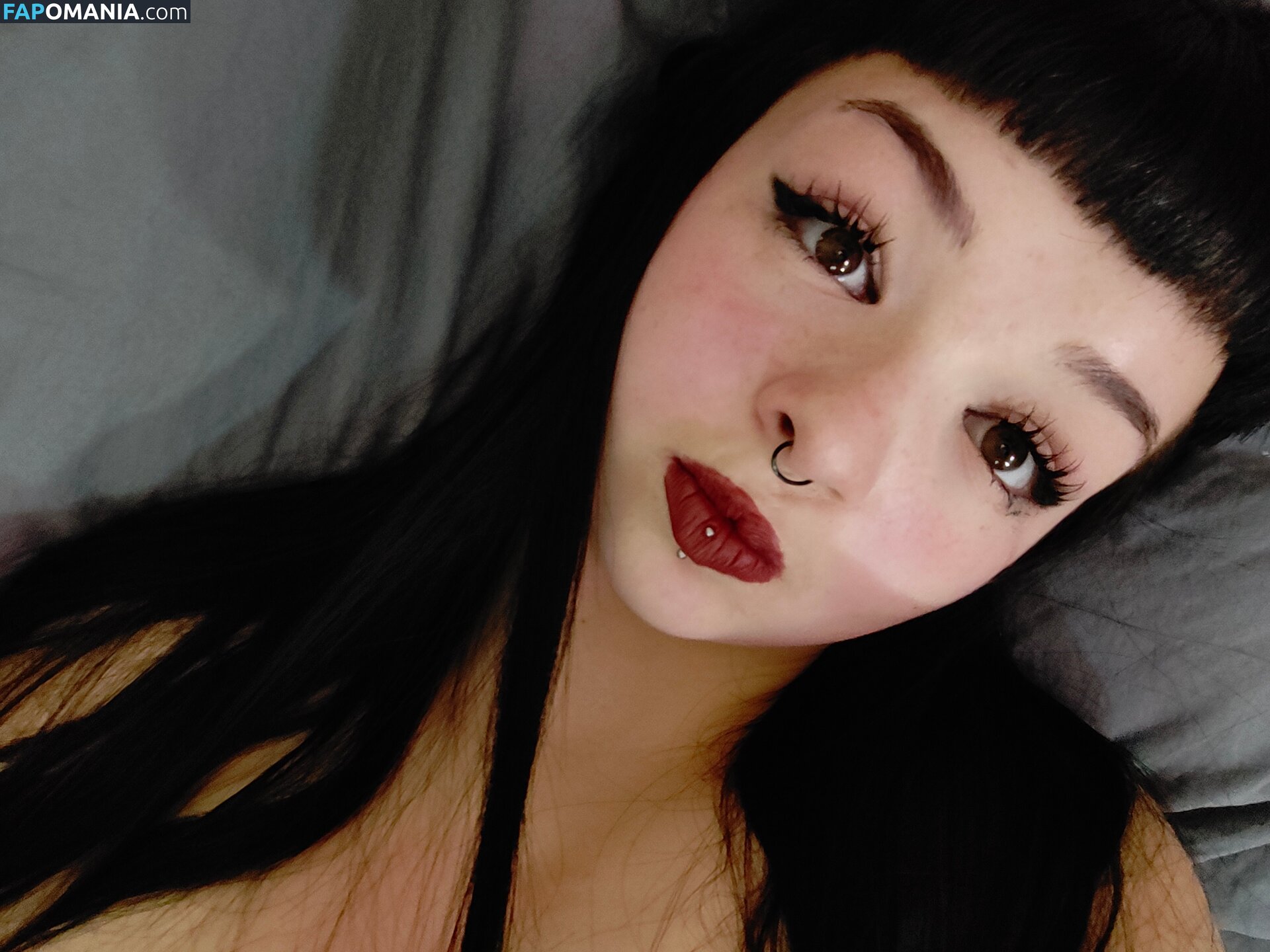 _helena_127 / helena_127 / wthel_eli Naken OnlyFans  Läckta Foto #2