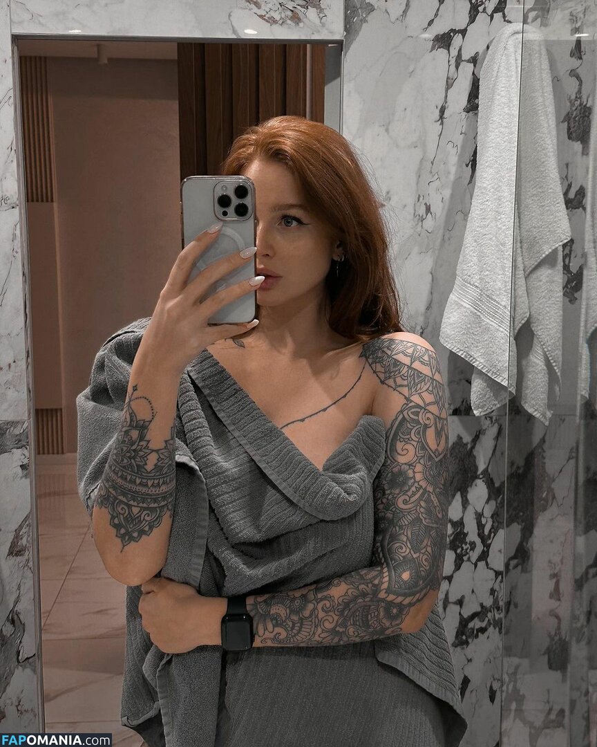 Hell Voron / Olga Voronina / hell_voron Naken OnlyFans  Läckta Foto #21