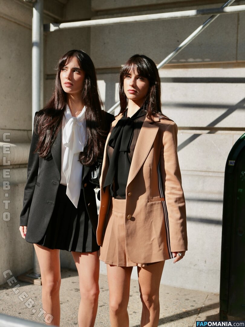 Elisha Herbert / Herbert Twins / Renee Herbert / elisha__h Naken OnlyFans  Läckta Foto #144