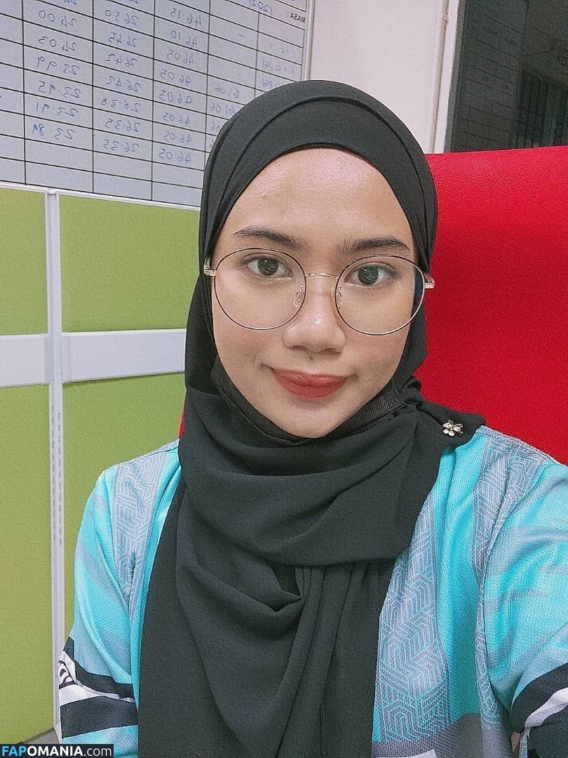 Hijab Off Girls / Hijab On Naken OnlyFans  Läckta Foto #7