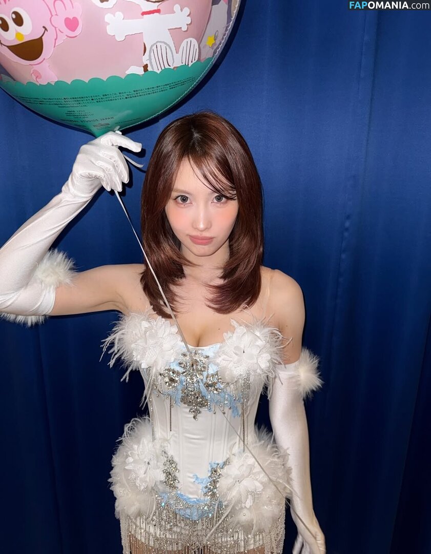Hirai Momo / TWICE / momo Naken OnlyFans  Läckta Foto #23