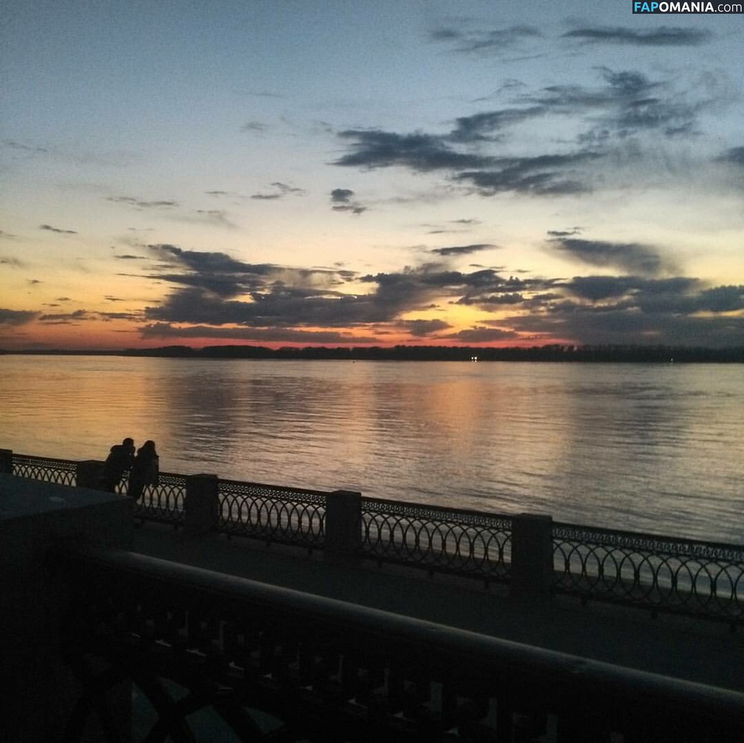 Holly Garner / Inna Khoruzh / InnaKhoruzh / Ivanna Ershova / RealHollyGarner / holly.garner Naken OnlyFans  Läckta Foto #132