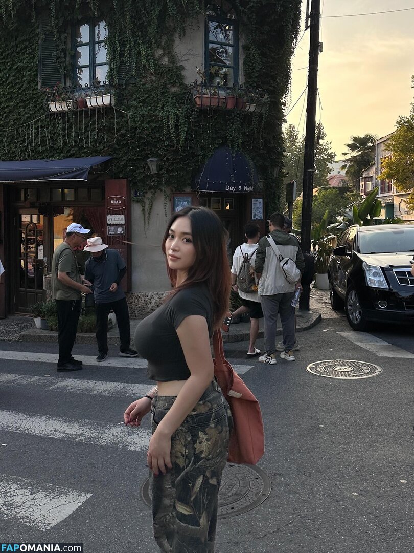 holly_shu_ Naken OnlyFans  Läckta Foto #17