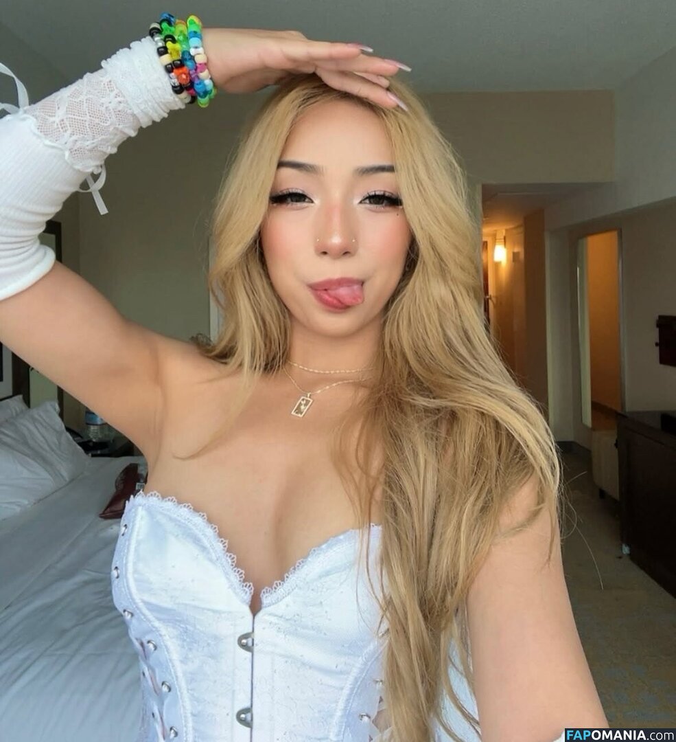 hot4yaya Naken OnlyFans  Läckta Foto #3