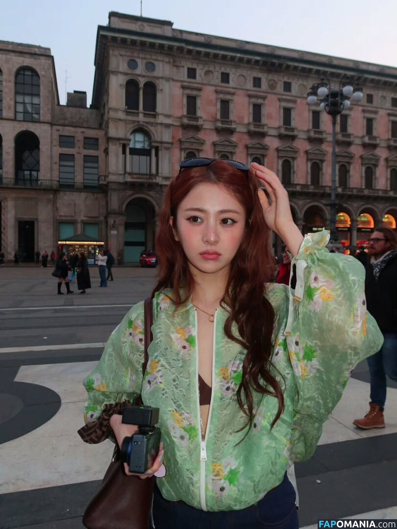 Huh Yunjin 허윤진 / LESSERAFIM / yunjin_lesserafims Naken OnlyFans  Läckta Foto #26