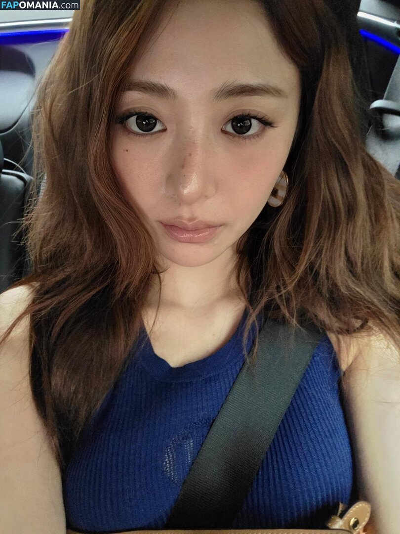 Huh Yunjin 허윤진 / LESSERAFIM / jenaissante Naken OnlyFans  Läckta Foto #88