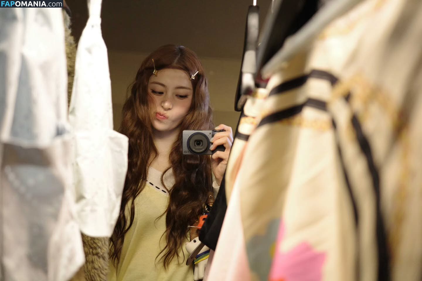 Huh Yunjin 허윤진 / LESSERAFIM / jenaissante Naken OnlyFans  Läckta Foto #92