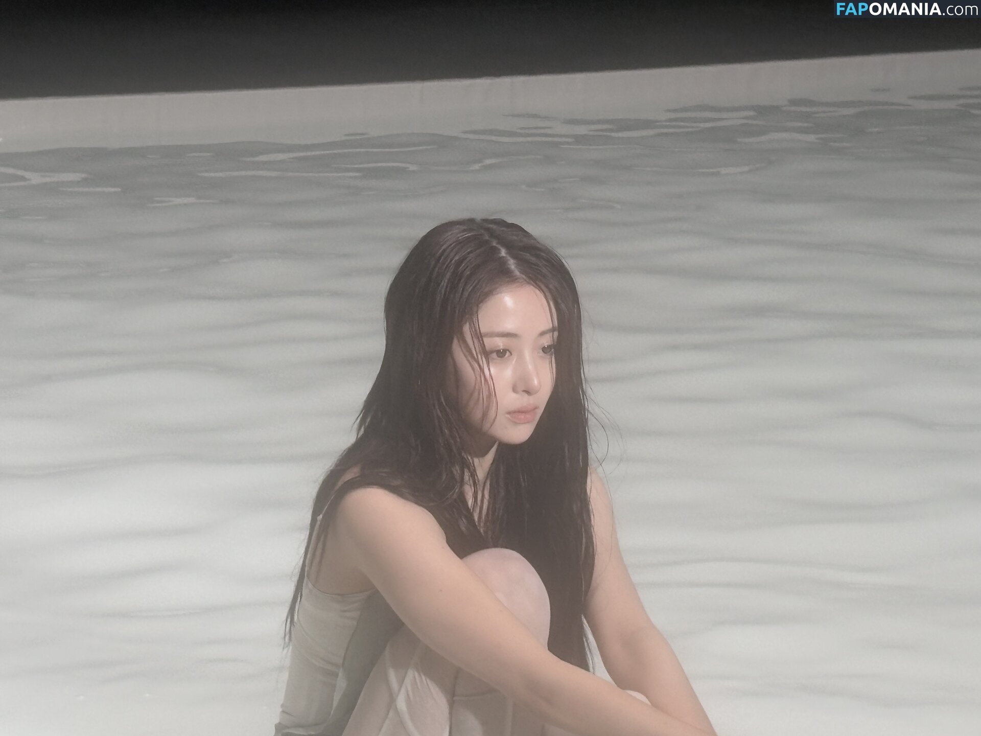 Huh Yunjin 허윤진 / LESSERAFIM / jenaissante Naken OnlyFans  Läckta Foto #126