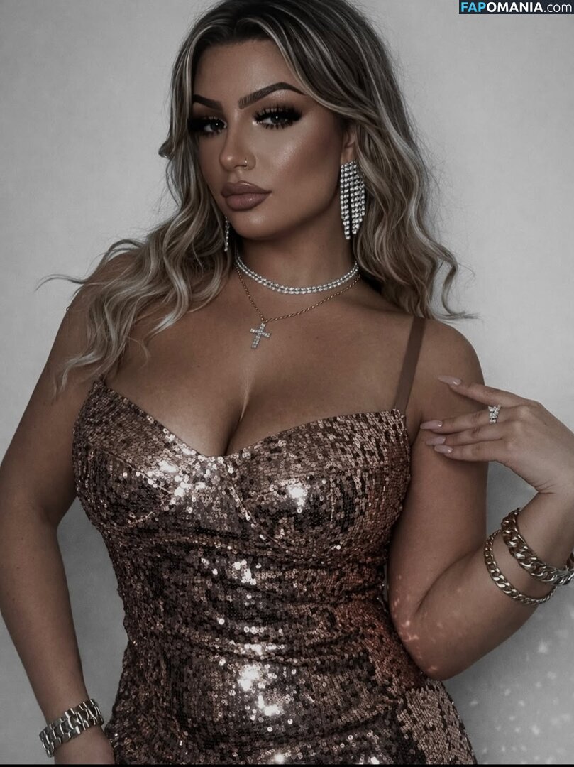 Iamsamvela / Samuela Cecchini Naken OnlyFans  Läckta Foto #3