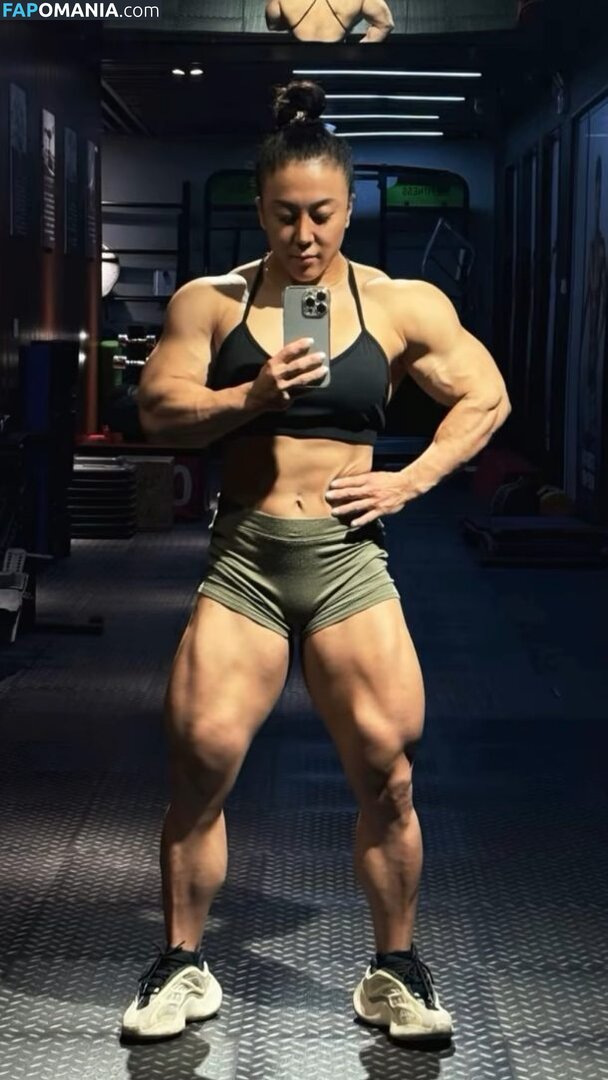 ifbbproyanhong Naken OnlyFans  Läckta Foto #3