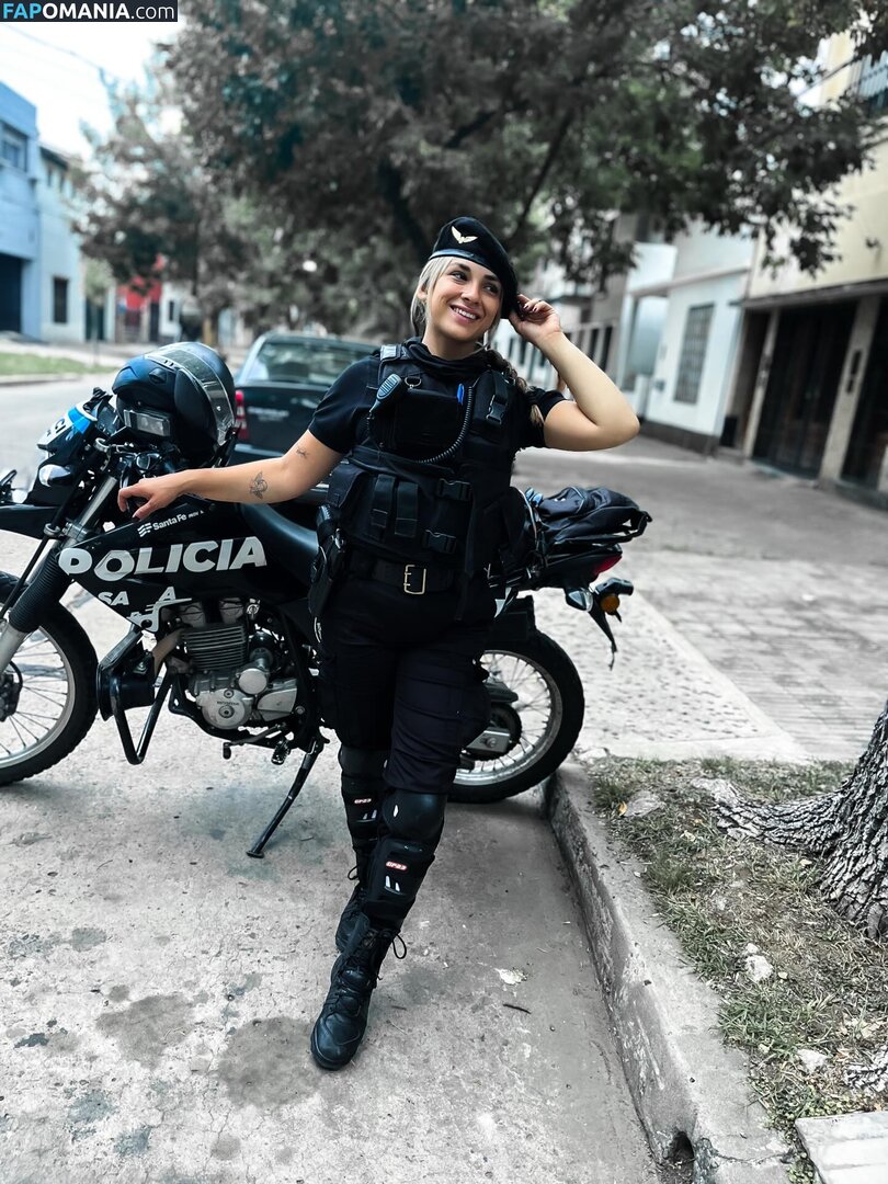 In And Out Uniform Naken OnlyFans  Läckta Foto #25
