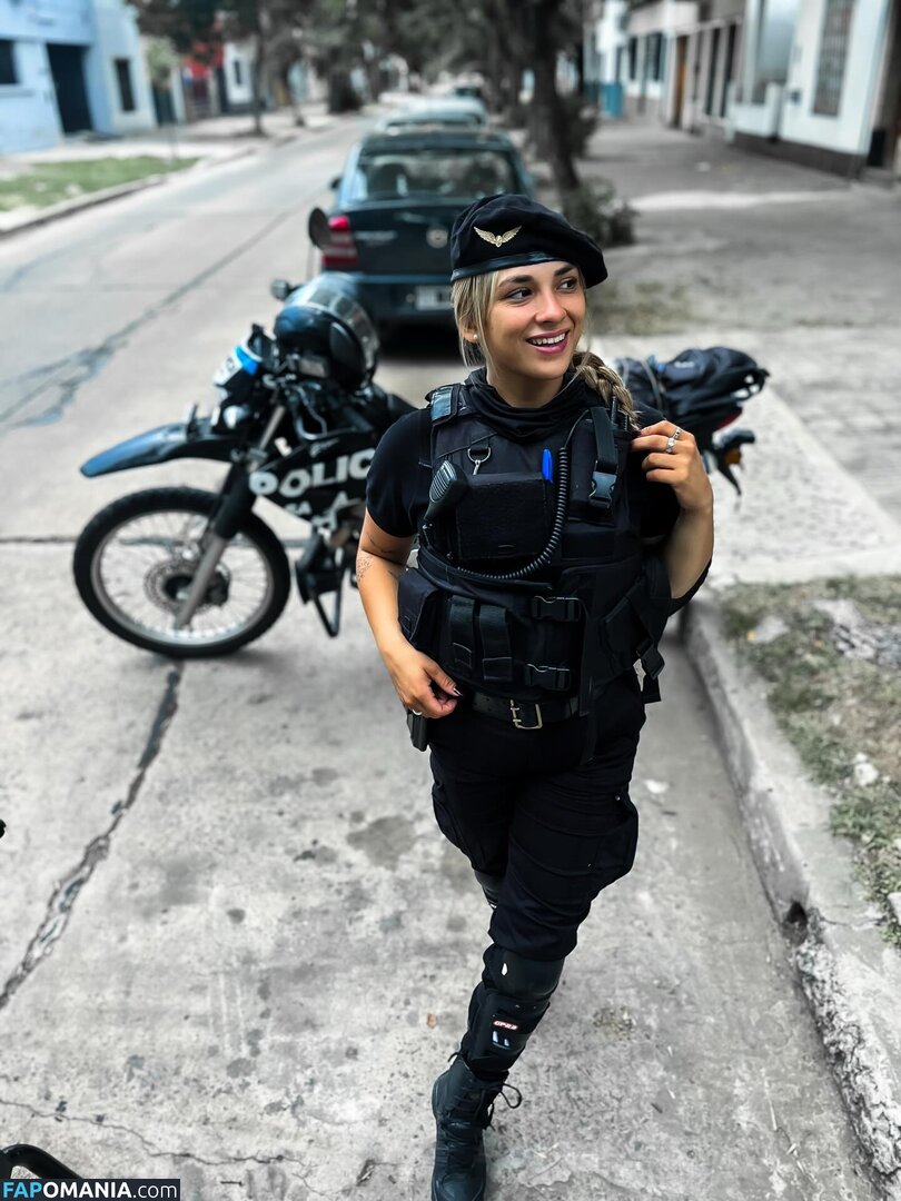 In And Out Uniform Naken OnlyFans  Läckta Foto #26