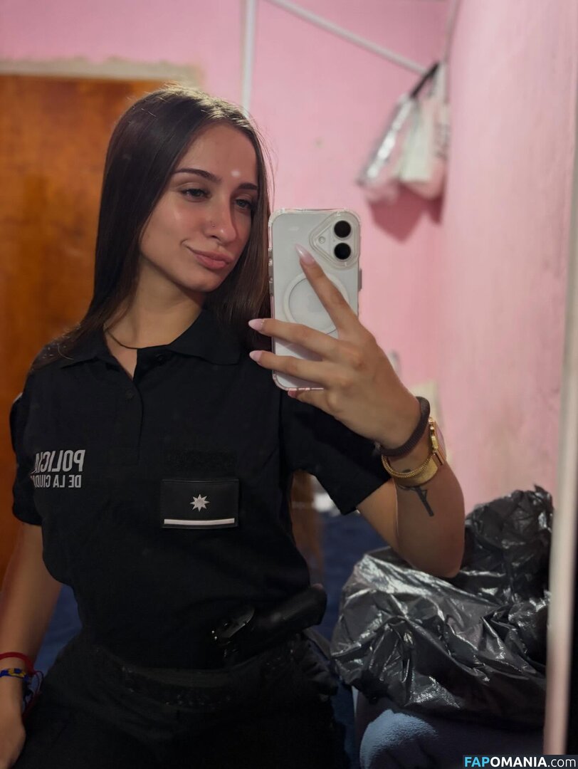 In And Out Uniform Naken OnlyFans  Läckta Foto #58