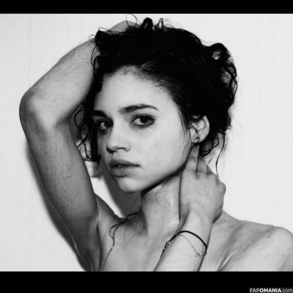 India Eisley / https: / indiaeisley Naken OnlyFans  Läckta Foto #1