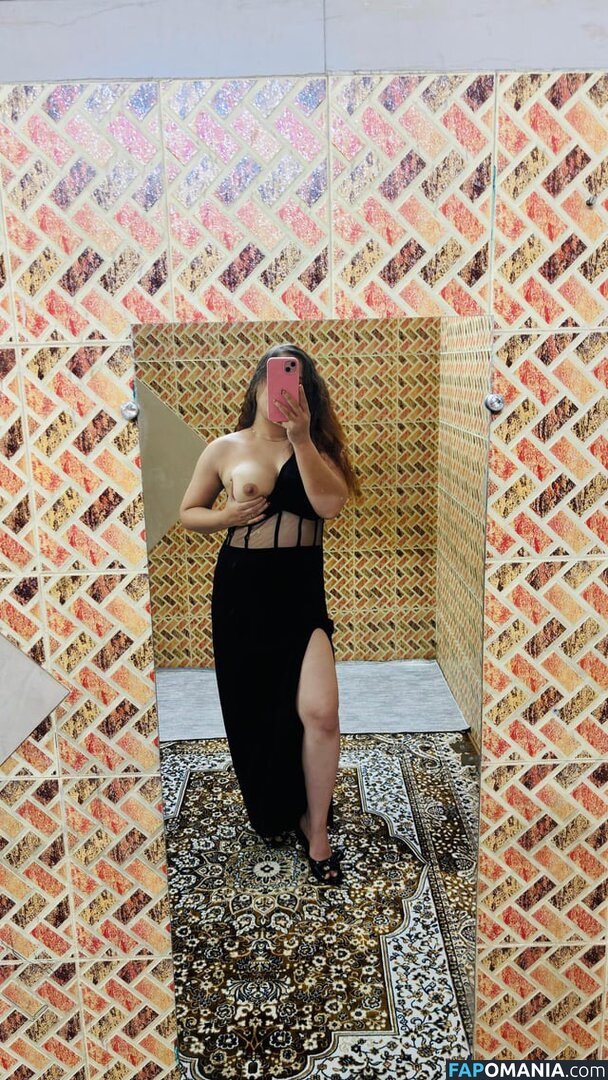 Indian Naughty Stuff / https: / justnaughtystuf / urvashi_apsaraa Naken OnlyFans  Läckta Foto #2