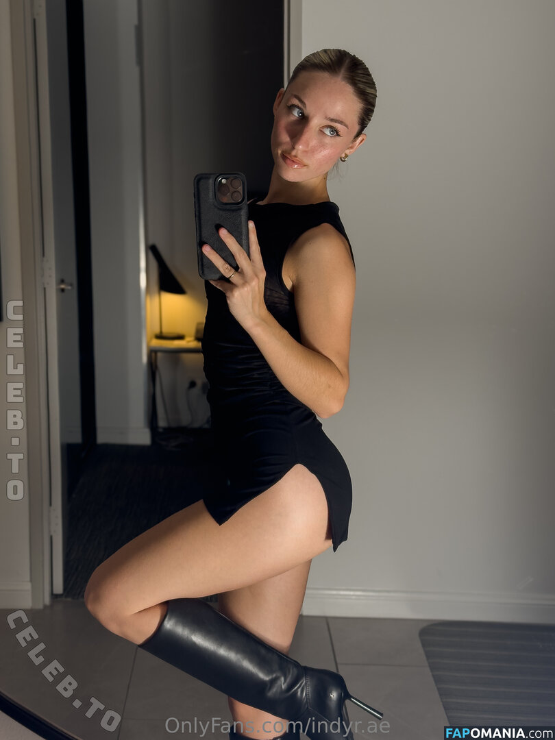 Indy Rae / indyr.ae / indyraeofficial Naken OnlyFans  Läckta Foto #1