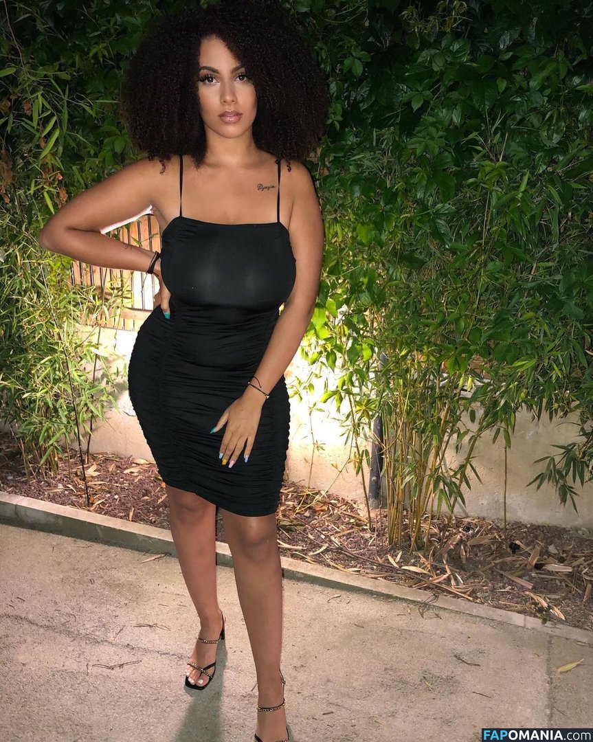 Ines Curly / curlygirl088 / ineees.acr Naken OnlyFans  Läckta Foto #6