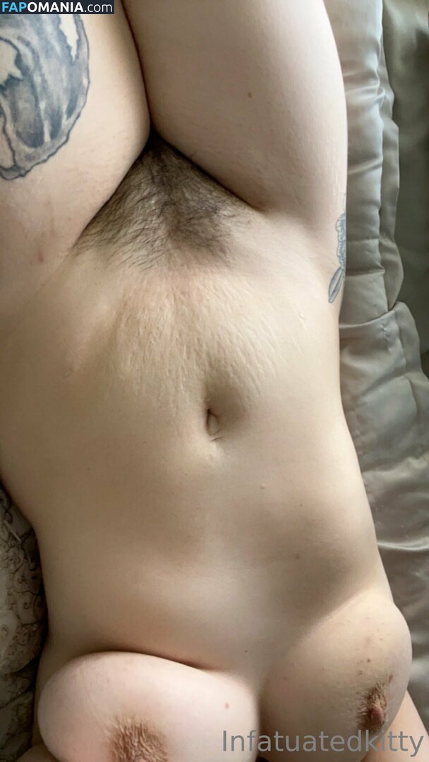 https: / infatuatedkitten / infatuatedkitty Naken OnlyFans  Läckta Foto #3